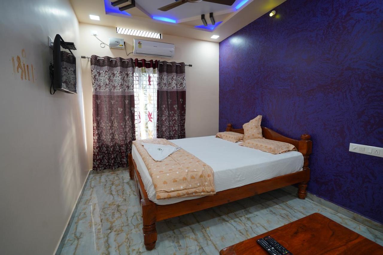 Akash Homestay Хампи Экстерьер фото